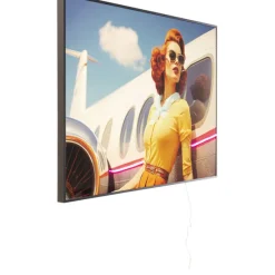 KARE Design Accessoires>Tableau encadré LED Jetset Lean Lady 120x80cm